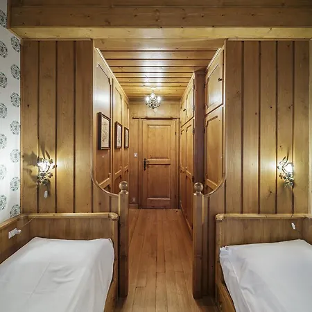 Faloria Apartment